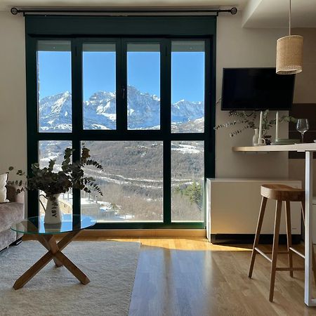 Snow Hills Panticosa Apartment Ngoại thất bức ảnh