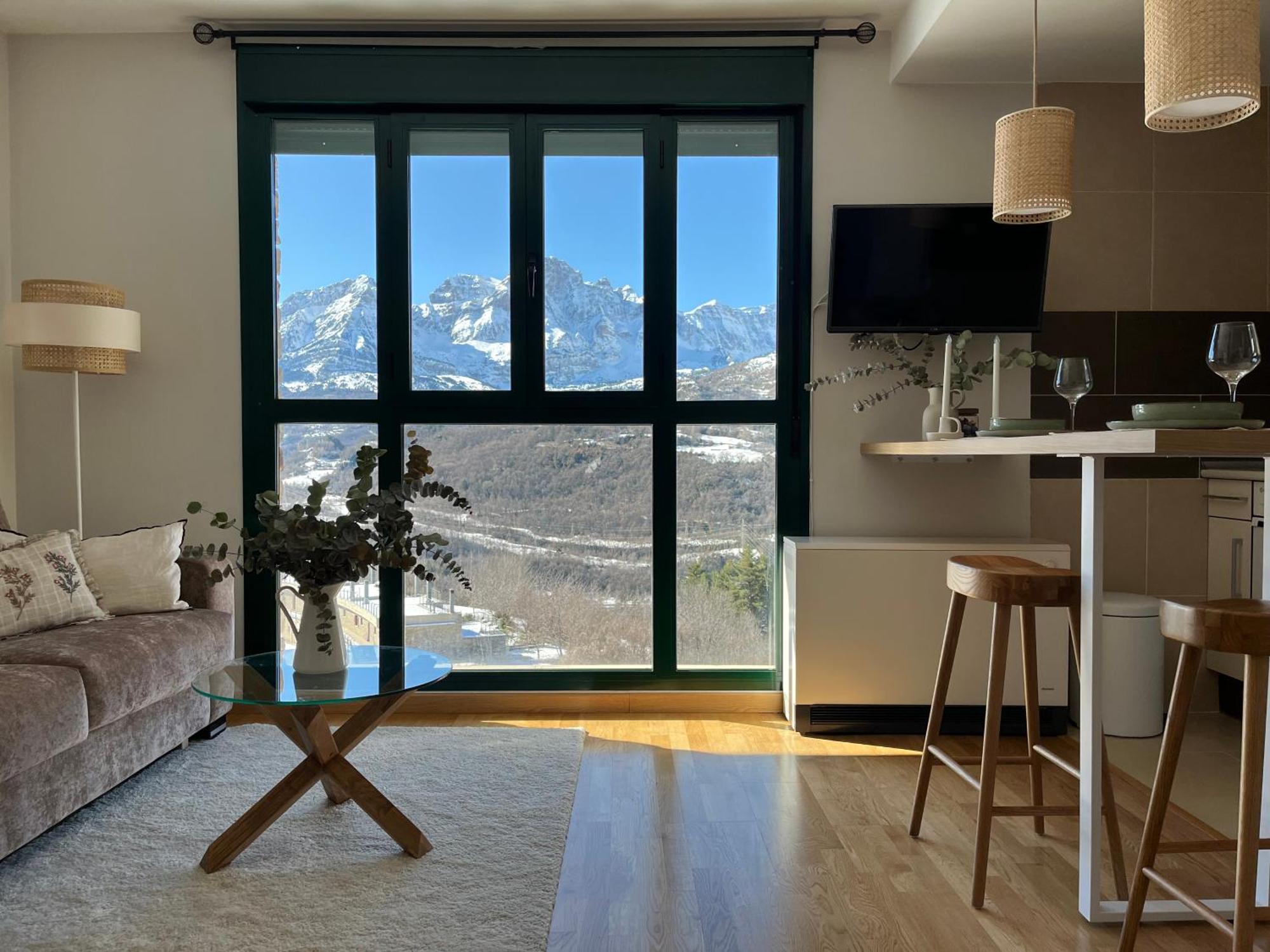 Snow Hills Panticosa Apartment Ngoại thất bức ảnh